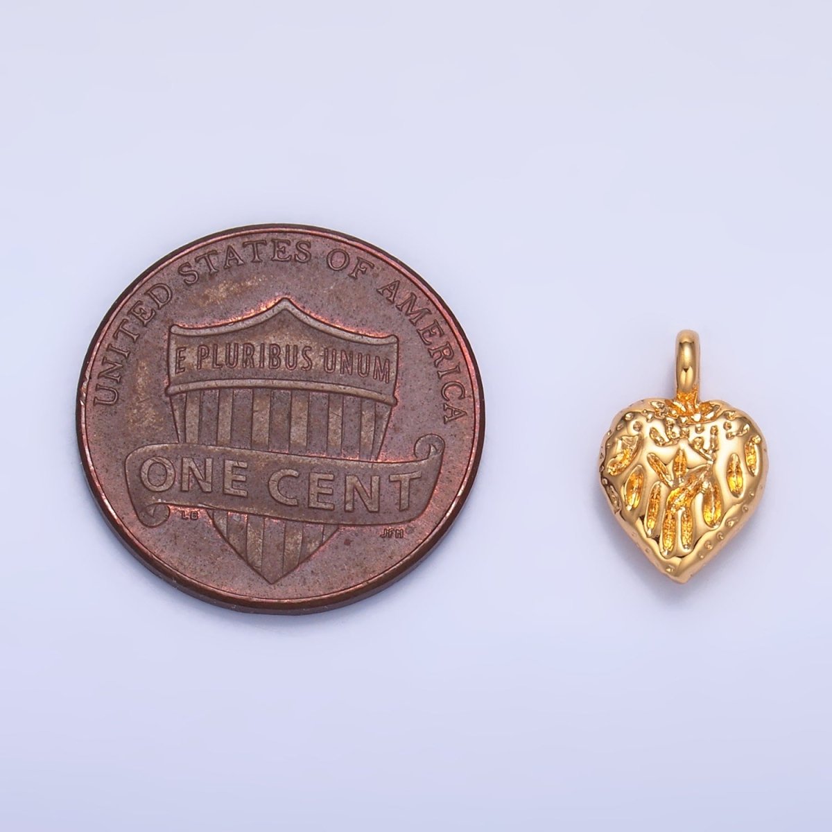 24K Gold Filled Geometric Hammered Heart Pendant | W386