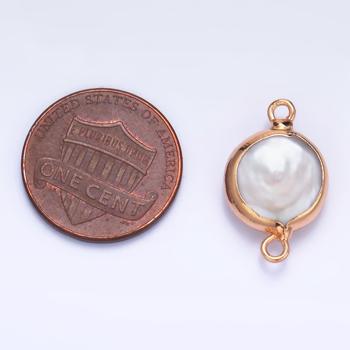 24K Gold Filled Round Freshwater Pearl Foil Connector | P1938