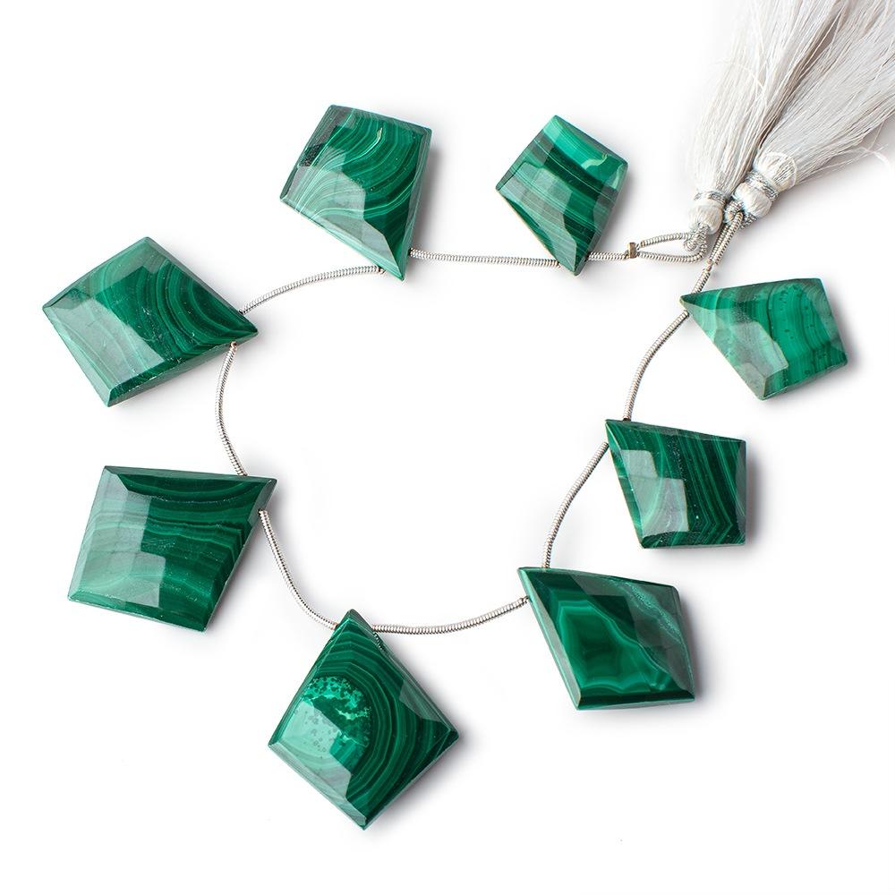 26x20-35x29mm Malachite Faceted Kite Beads 7.5 inch 8 pieces