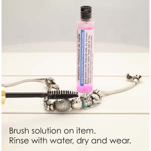 Jewelry Aid - Cleaner Tube With Brush by The Beadsmith