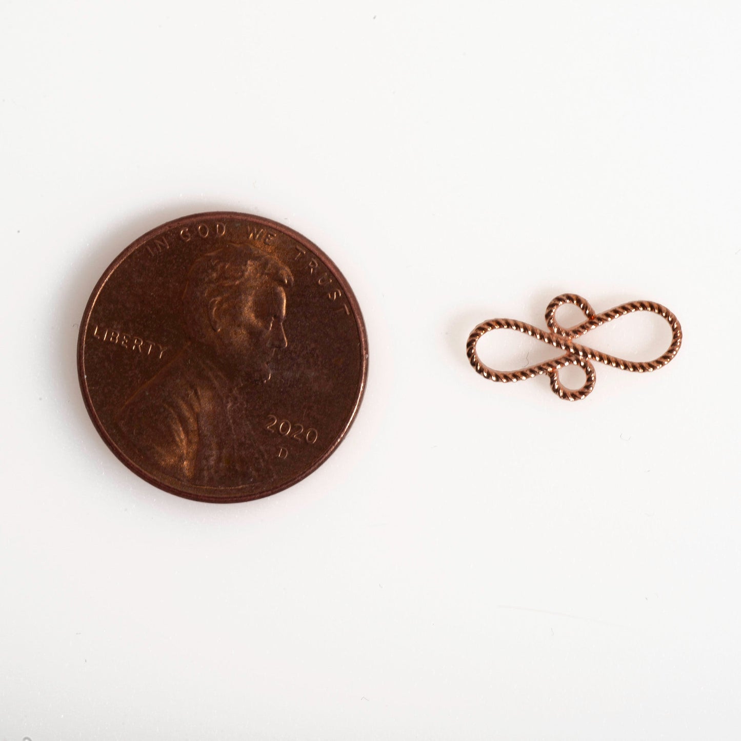 13mm x 8mm Rope Texture S-Shaped Connector - Made of Brass - Sold Individually - CON2500