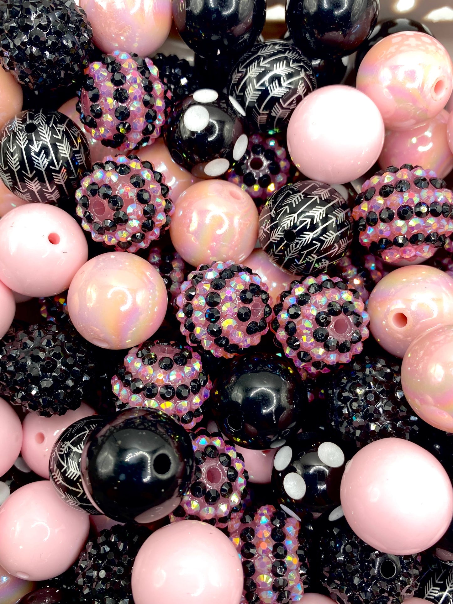 20mm Random Mix Beads 100