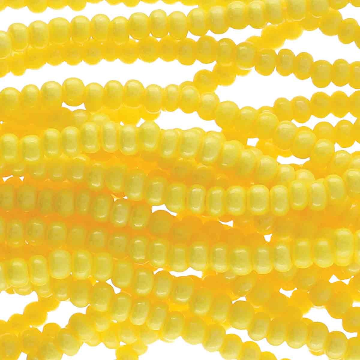 Czech Terra Yellow Dyed Strand 11/o