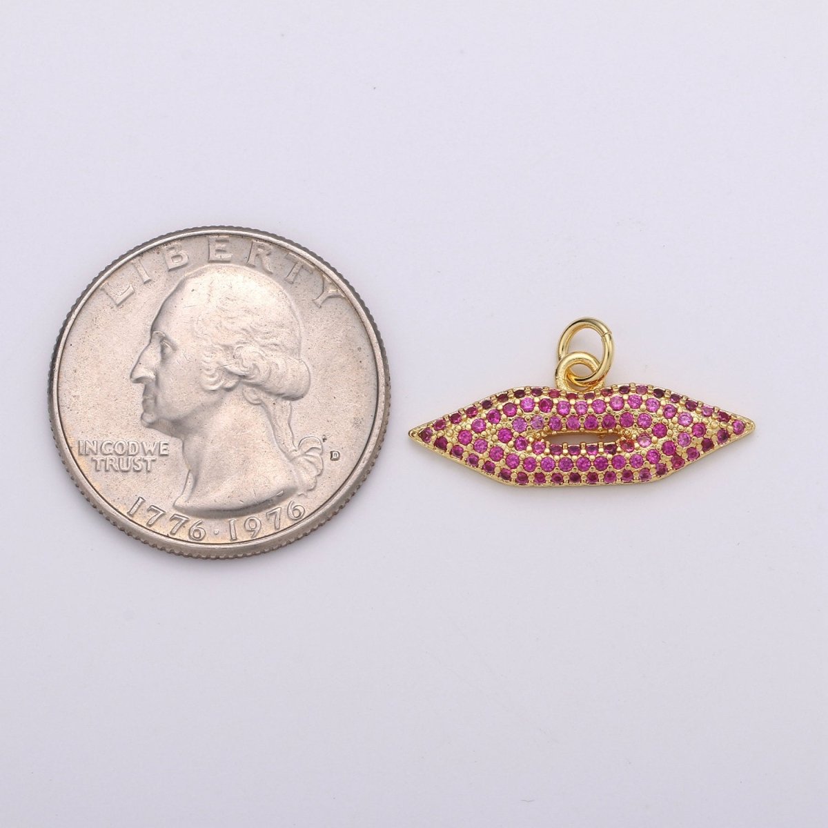 Lips Charm Pendant, Pave Lips Charms Pendants, CZ Lips Charm, Sexy Lips Charm Pendant, 24k Gold Filled Charm for Necklace Bracelet Earring D-342