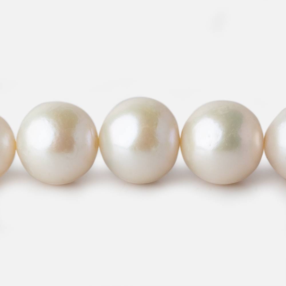 12x12.5-15x14mm Off White Near Round Freshwater Pearl 16 inch 31 pieces A