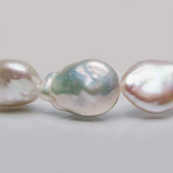 15x19-20x15mm Off White Straight Drill Baroque Freshwater Pearl 16 inch 21 pcs