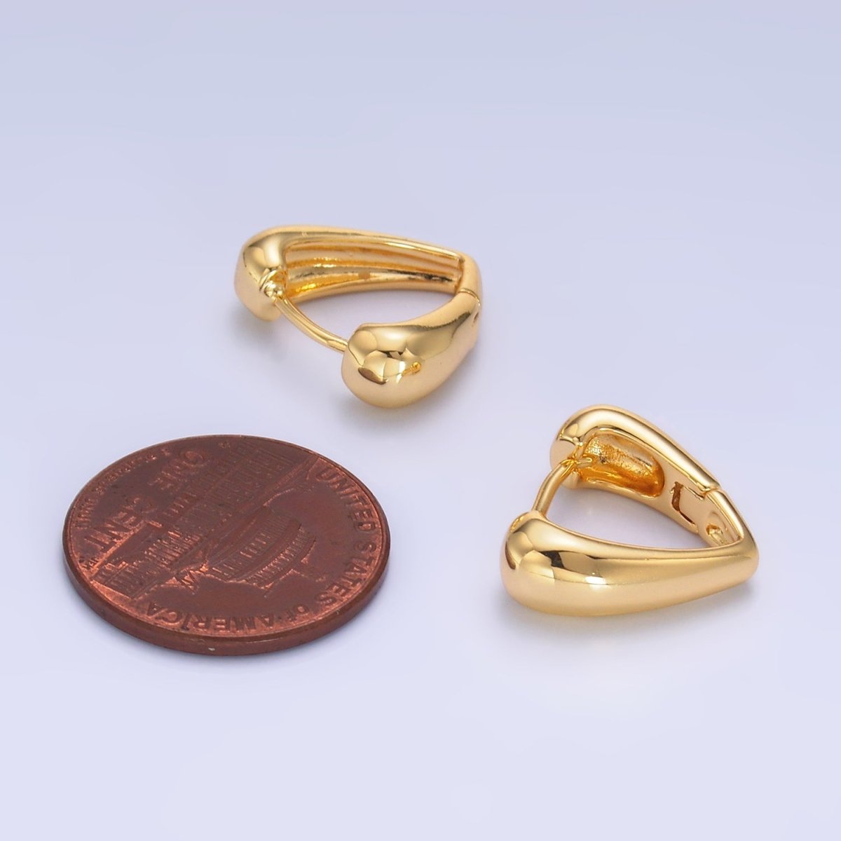 24K Gold Filled 15mm Minimalist Band Triangle Cartilage Huggie Earrings | AB737
