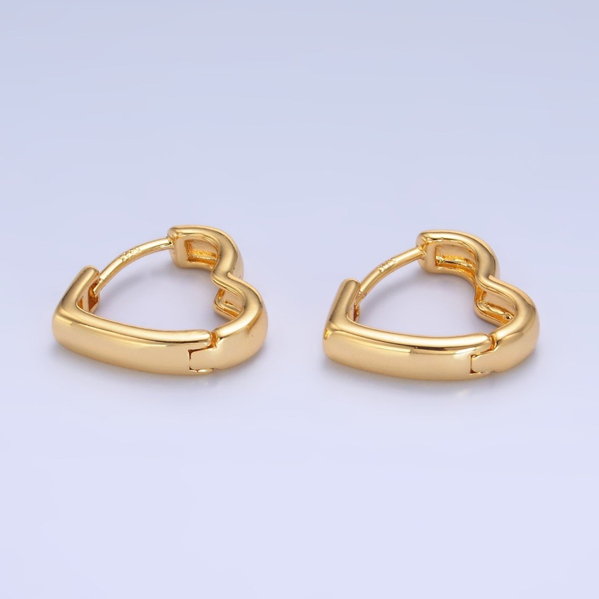 24K Gold Filled 16mm Minimalist Heart Cartilage Huggie Earrings | AB421