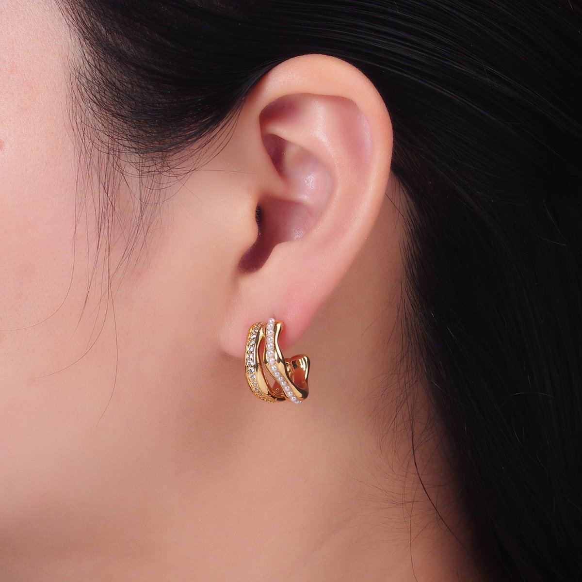 24K Gold Filled 20mm Pearl Micro Paved CZ Double Band C-Shaped Hoop Earrings | Q534