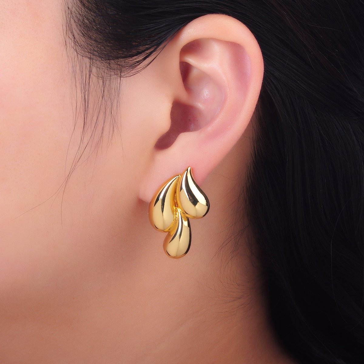 24K Gold Filled 30mm Triple Teardrop Stud Earrings in Gold & Silver | Q466 Q455
