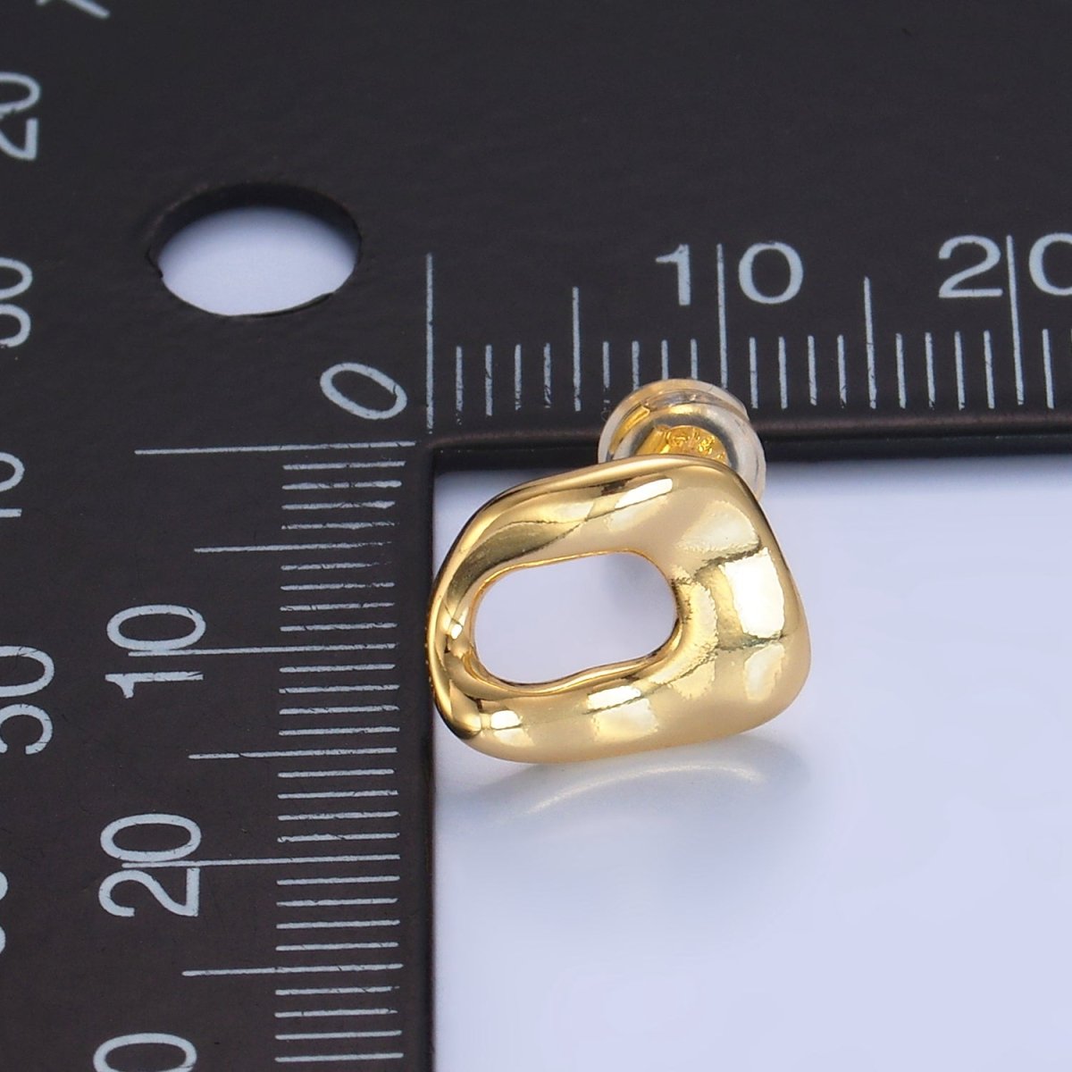 24K Gold Filled Geometric Molten Stud Earrings | V270