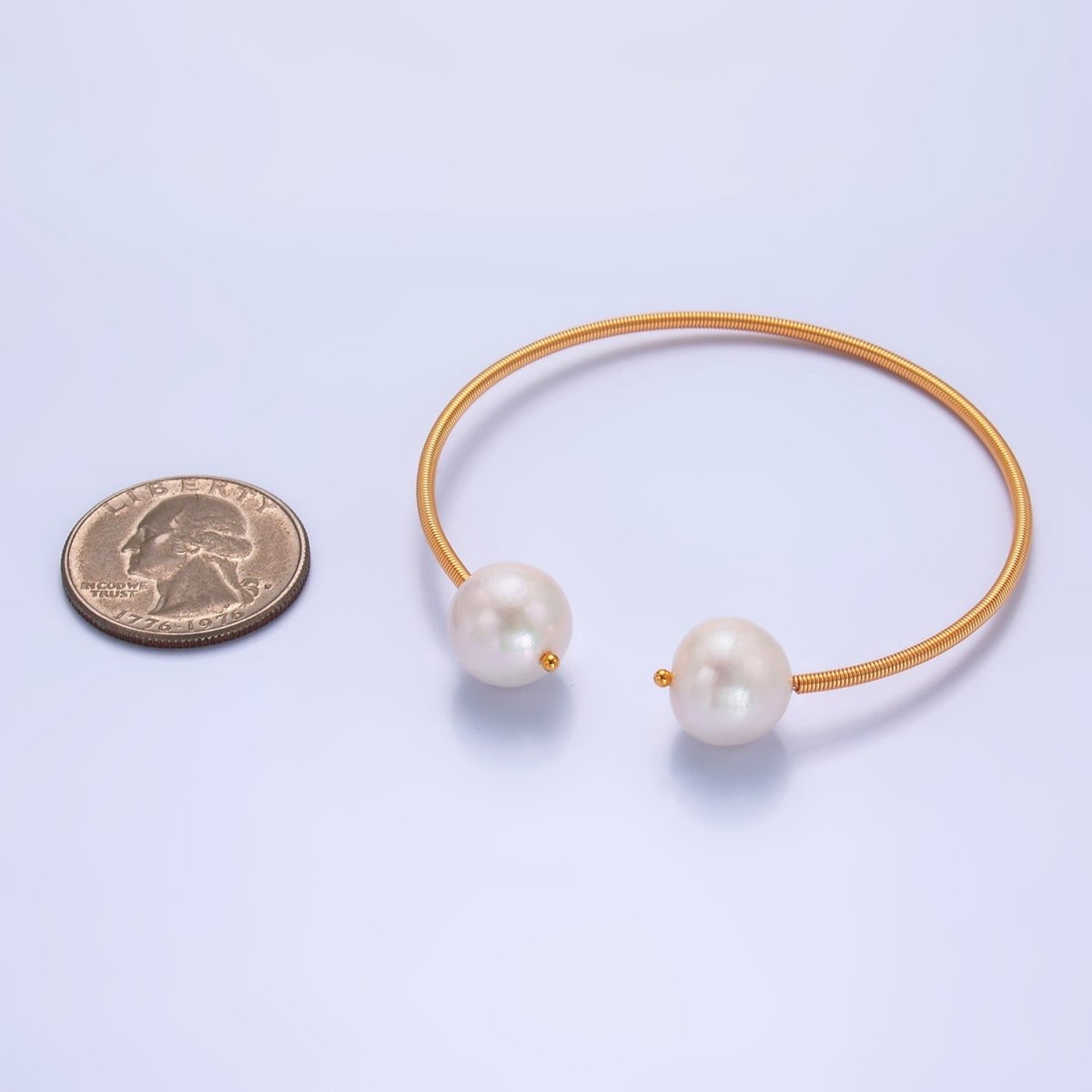 24K Gold Filled Shell Pearl Ribbed Spring Cuff Bracelet | WA-2715