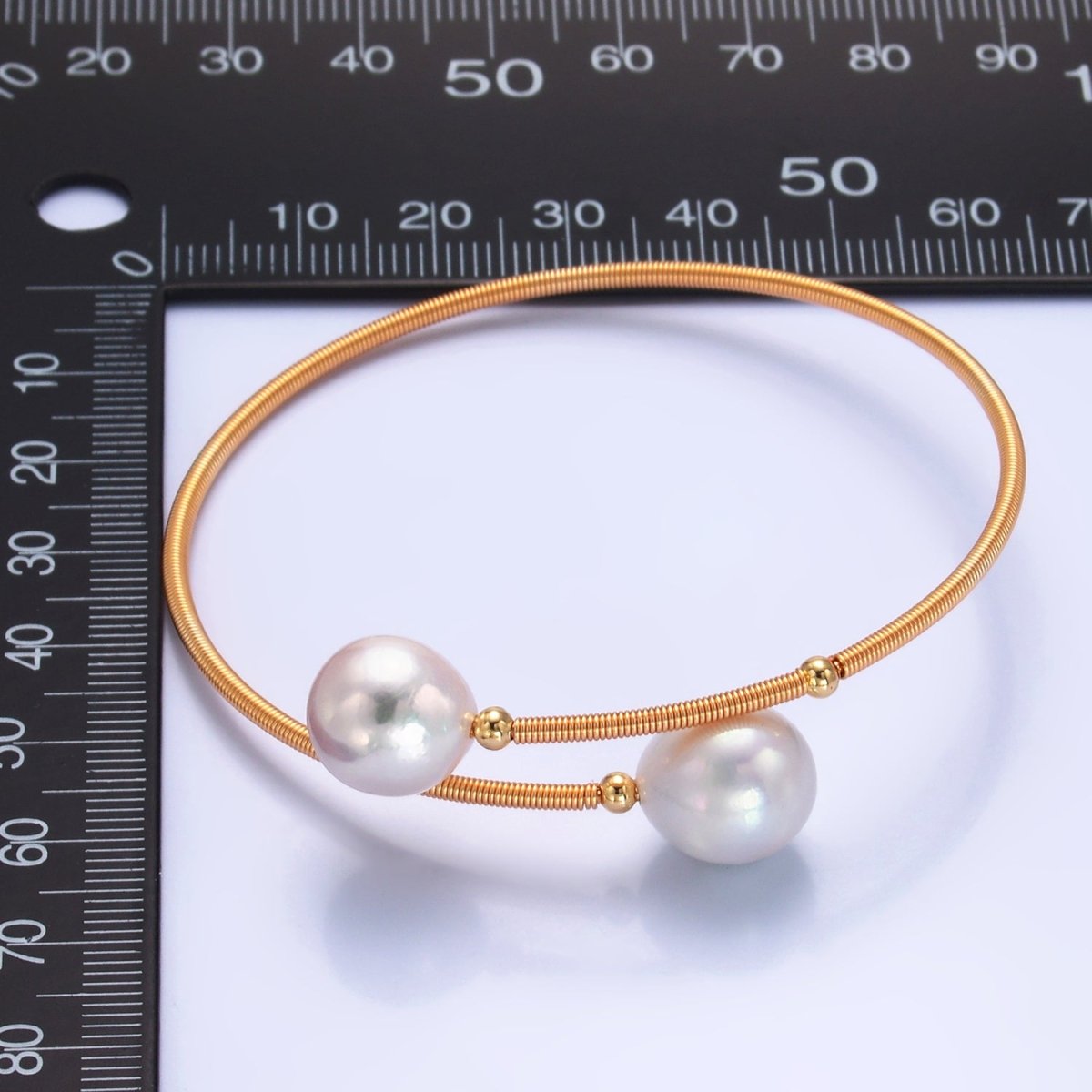 24K Gold Filled Shell Pearl Ribbed Spring Wrap Cuff Bracelet | WA-2716