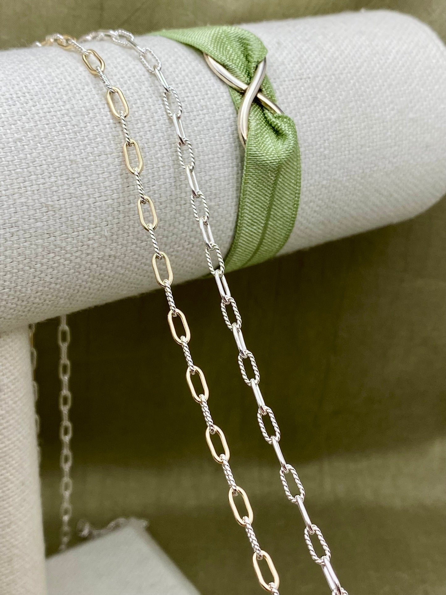 Smooth & Twist Paperclip Chain 3.15mm - C43