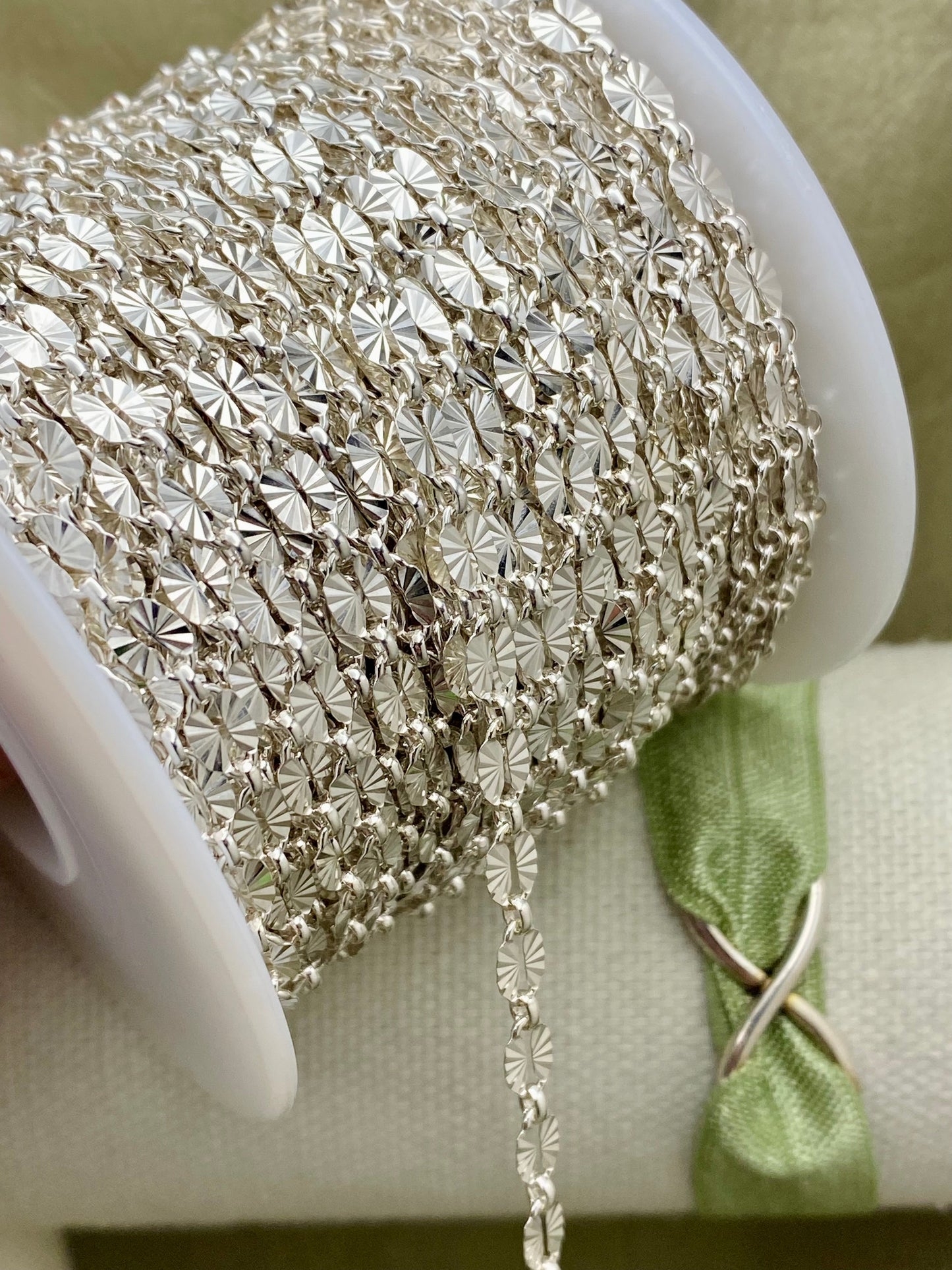 Large Disco Sunburst Chain - C35