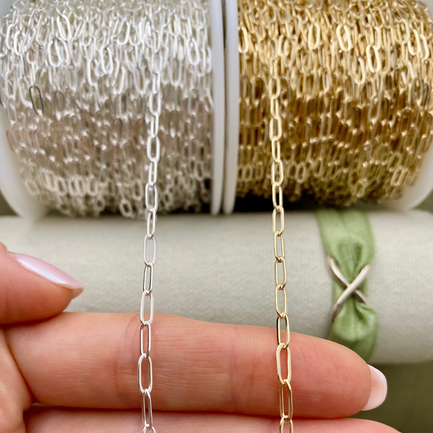 Flat Paperclip Chain 3x7.5mm - C42