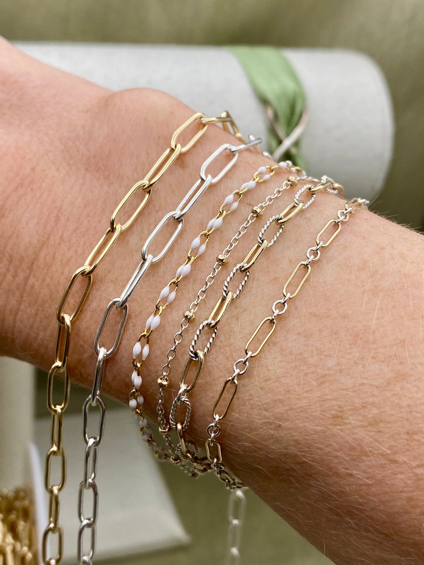 Bling Bling (Huge) Paperclip Chain 3.85 x 10.04mm - C46