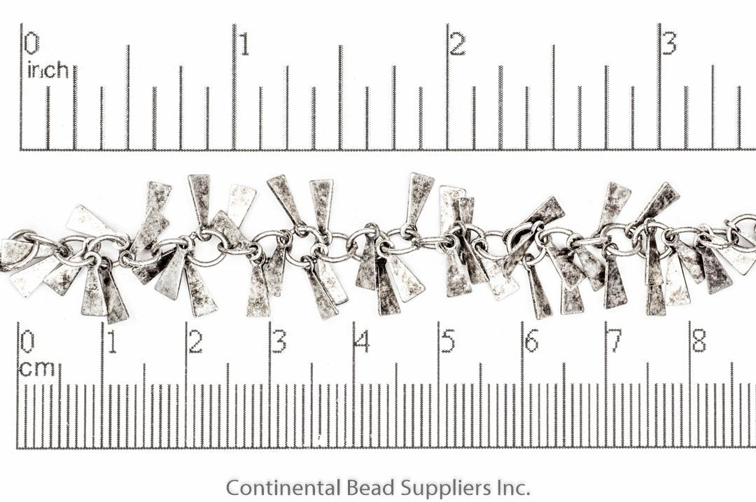 8mm Triangle Cluster Specialty Chain Sold by The Foot - CH 918