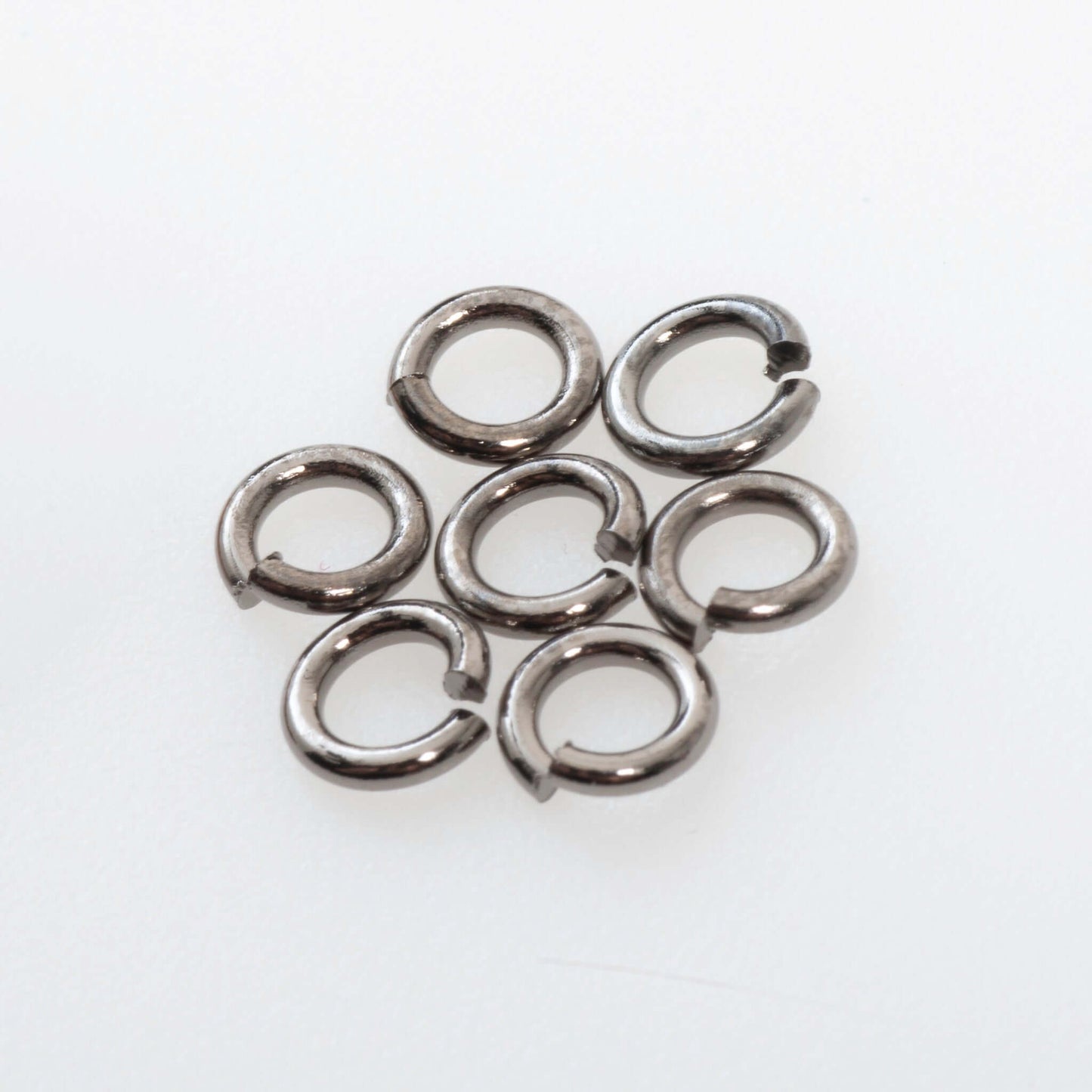Jump Ring - 4mm 18 Gauge - Sold in 25 Gram Packs (Approx. 275pcs) J/R 4