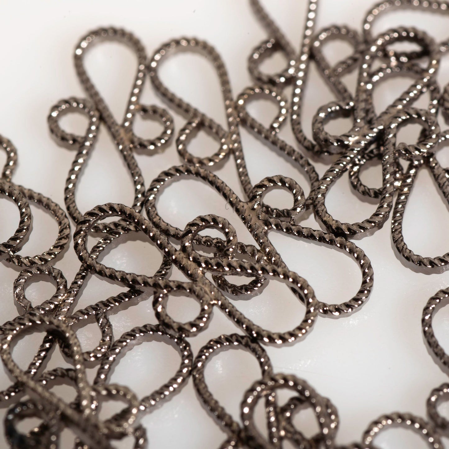 13mm x 8mm Rope Texture S-Shaped Connector - Made of Brass - Sold Individually - CON2500