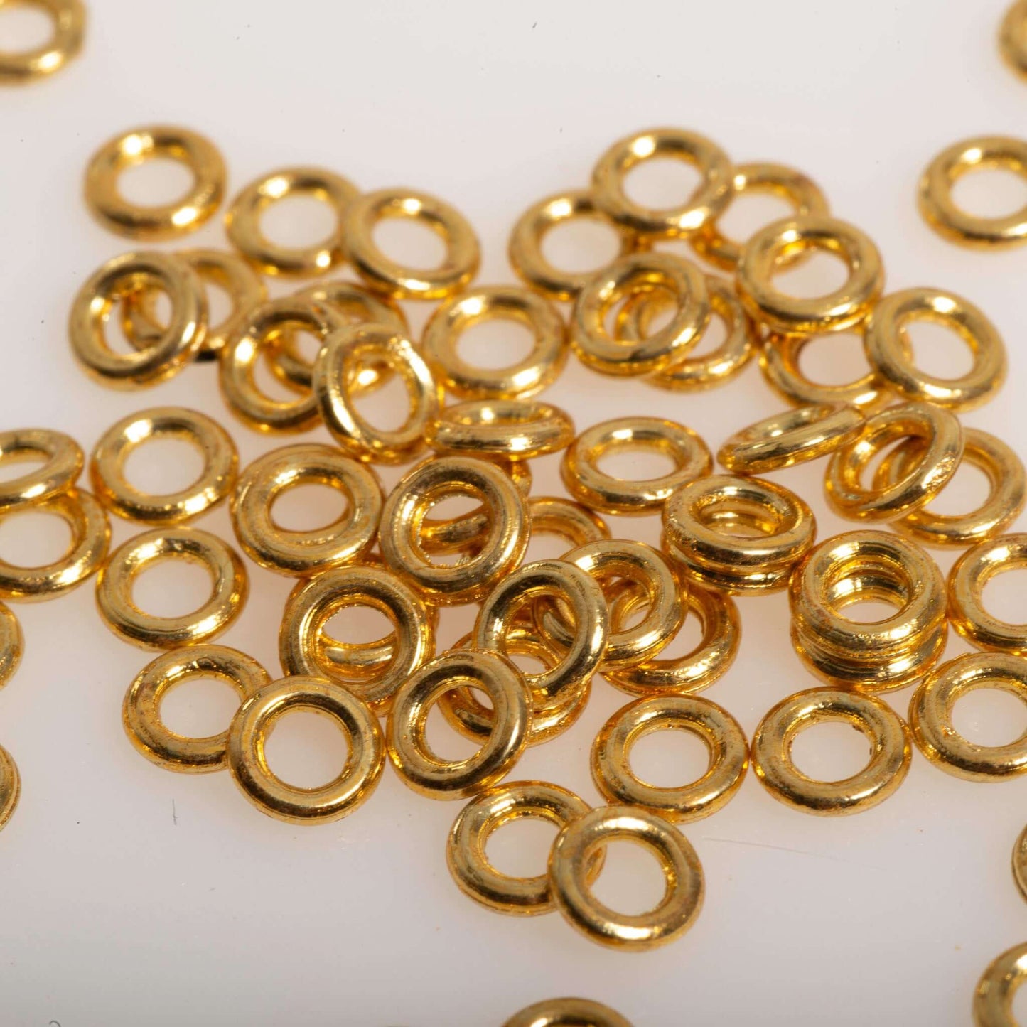 4mm Closed Soldered Rings with 3.2mm Hole - SOL/R3