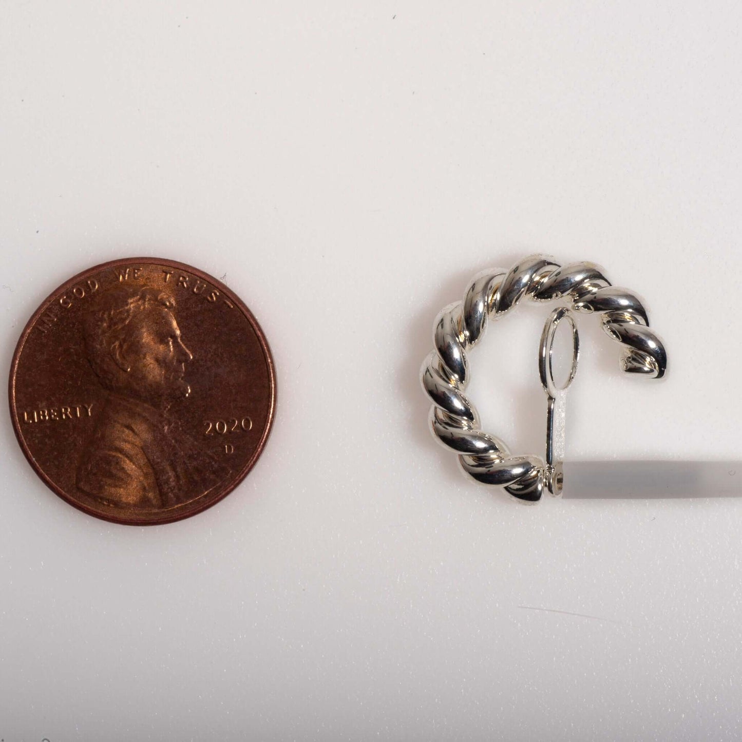 12mm Twisted Crescent Earrings w/ Earnut - Made of plated brass - Sold individually - EW5019