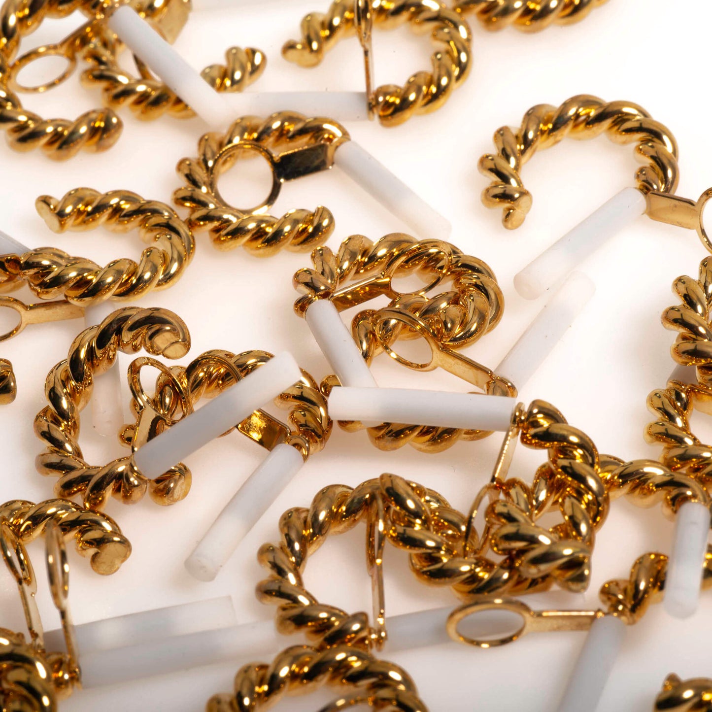 12mm Twisted Crescent Earrings w/ Earnut - Made of plated brass - Sold individually - EW5019
