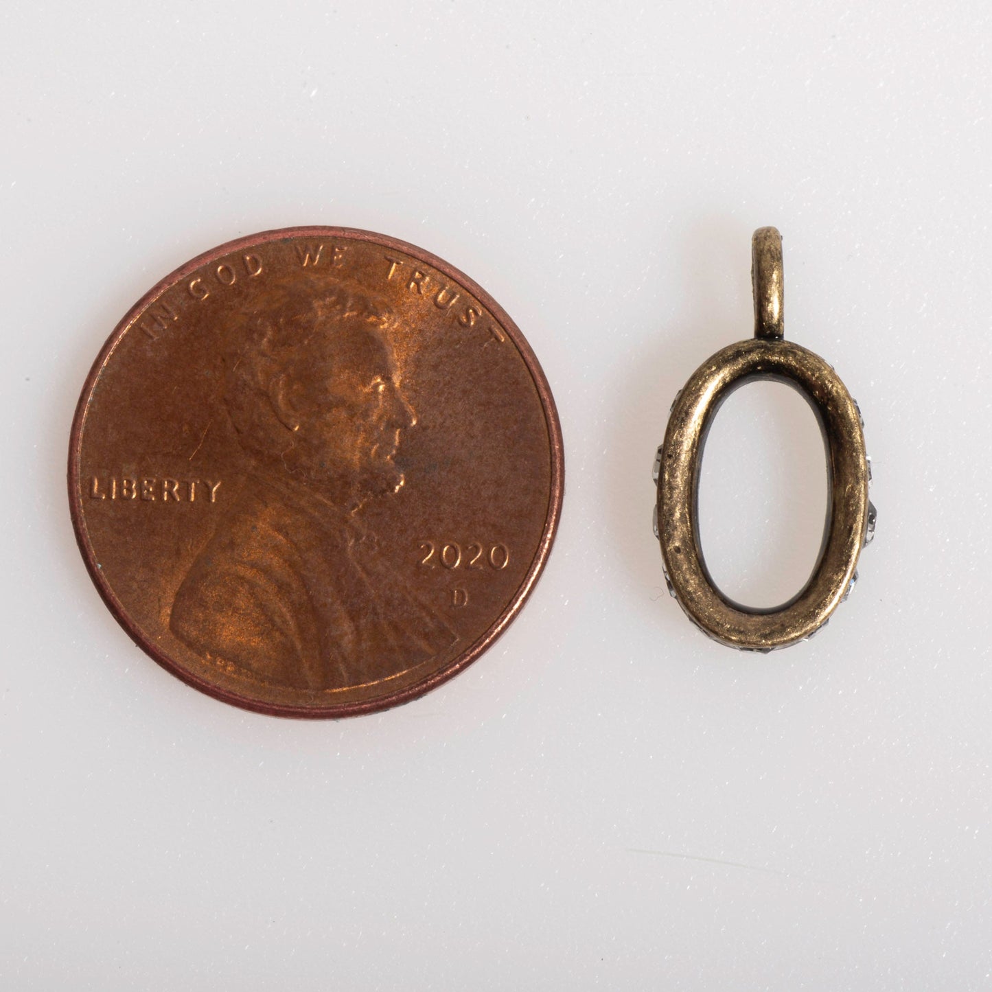 15mm x 8mm Pavé Crystal Oval Clasp Connector - Made of plated brass - Sold by the piece - CL/31