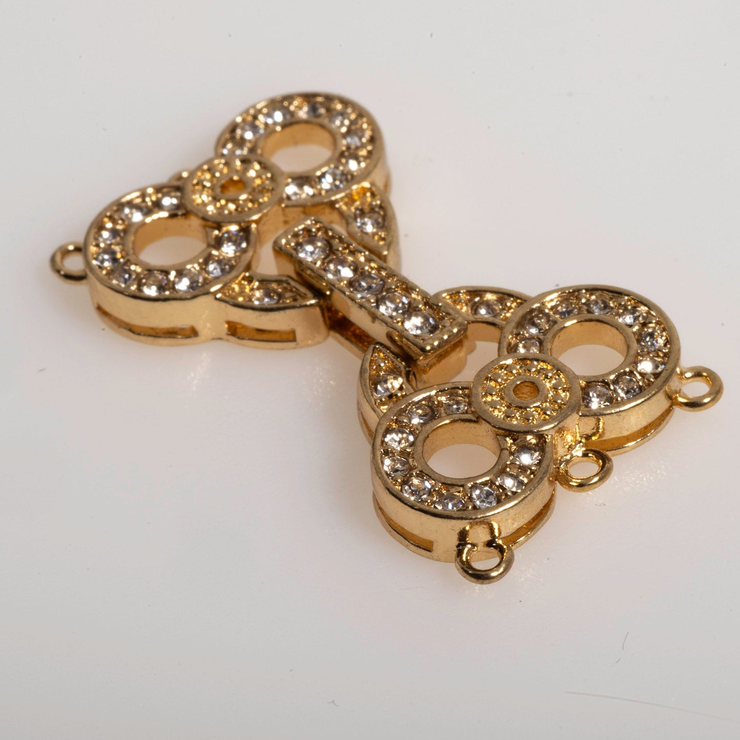 27mm x 15mm Owl Eyes Pavé Crystal Buckle Clasp - Made of Brass - Sold Individually - CL/38