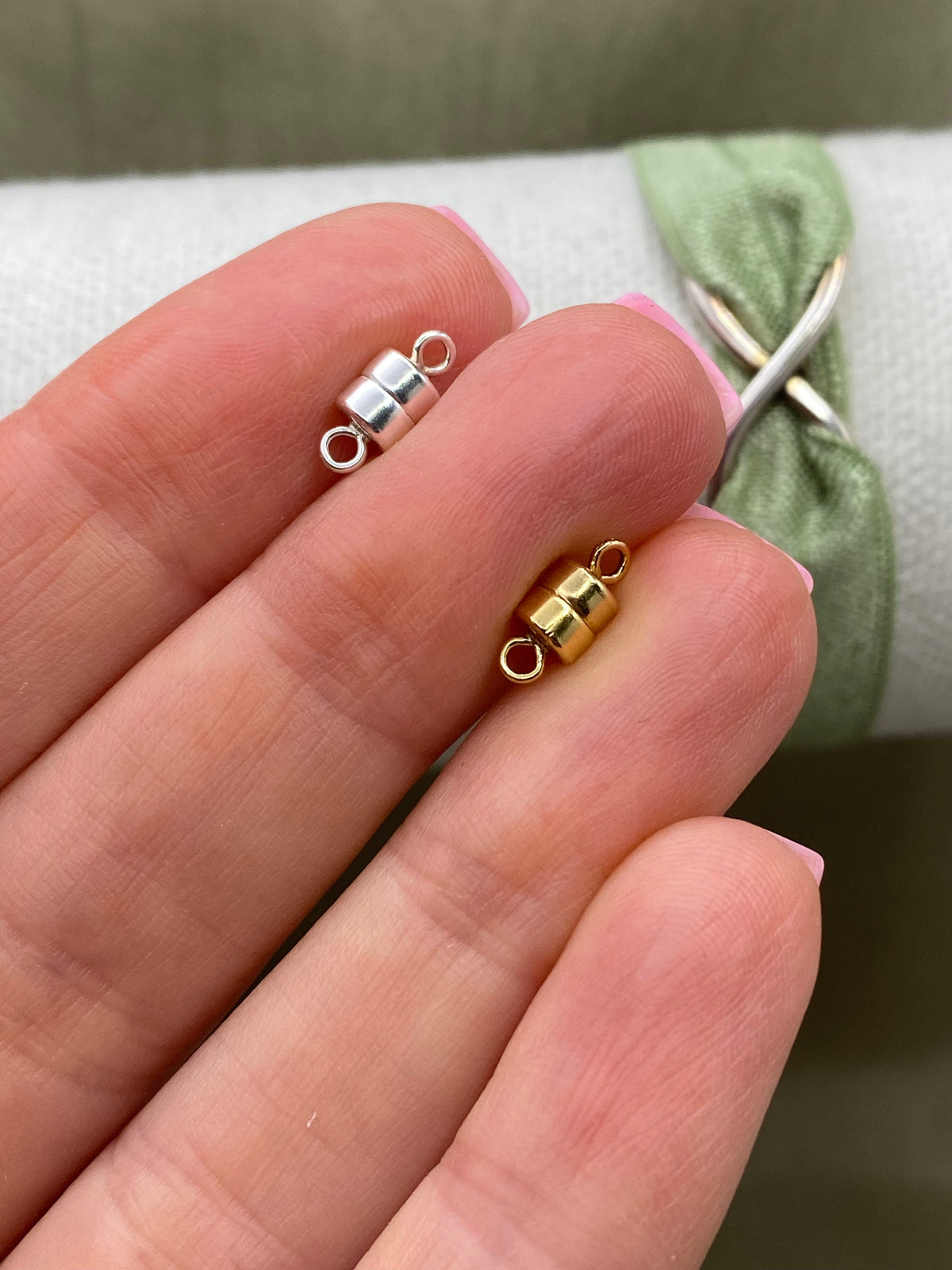 Magnetic Clasp 4.5mm - 2 Pack - F42