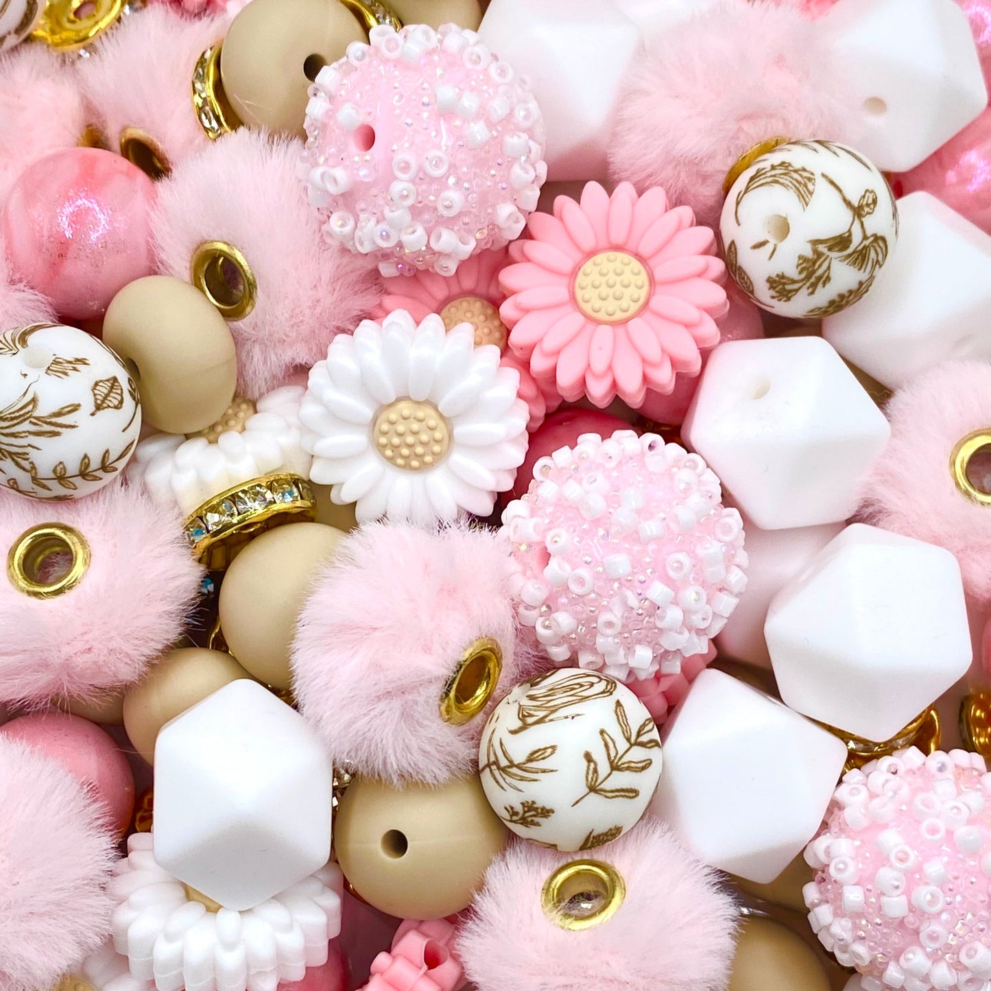 40pcs Box Bead Bundle 203