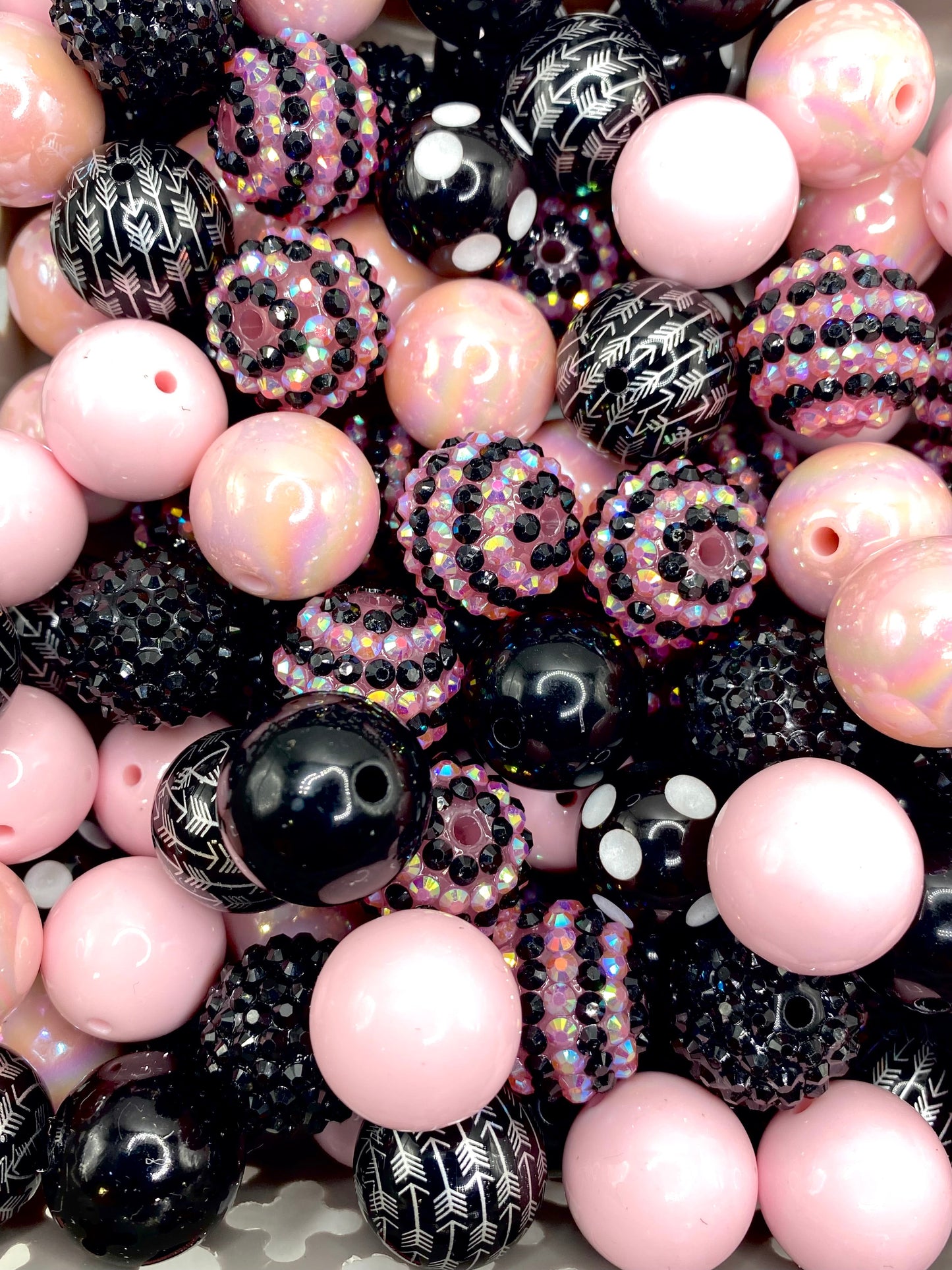 20mm Random Mix Beads 100