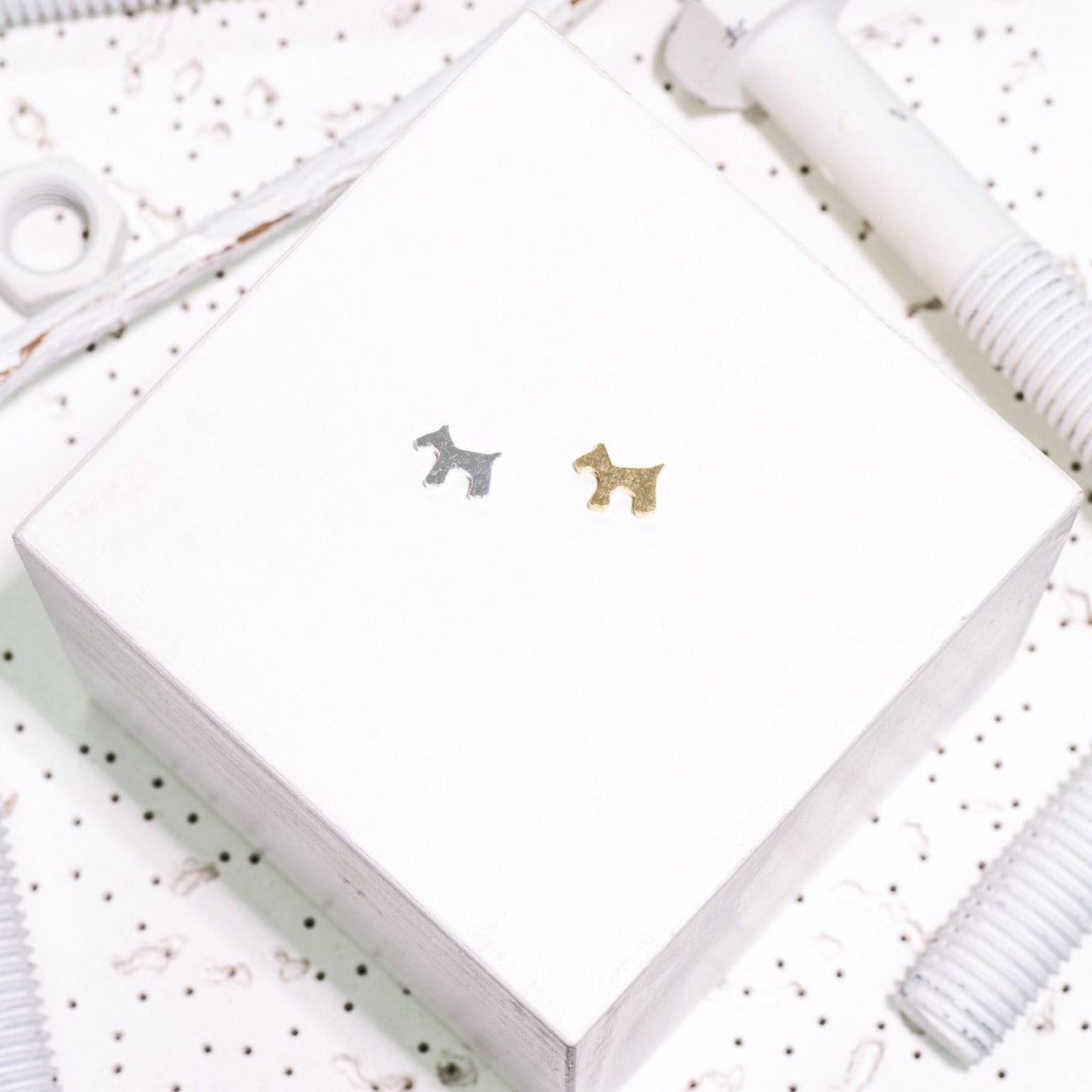 10.4mm Scottish Terrier Dog Pendant - Made of Brass - Silver and Gold Finishes - Sold by the Piece - K146