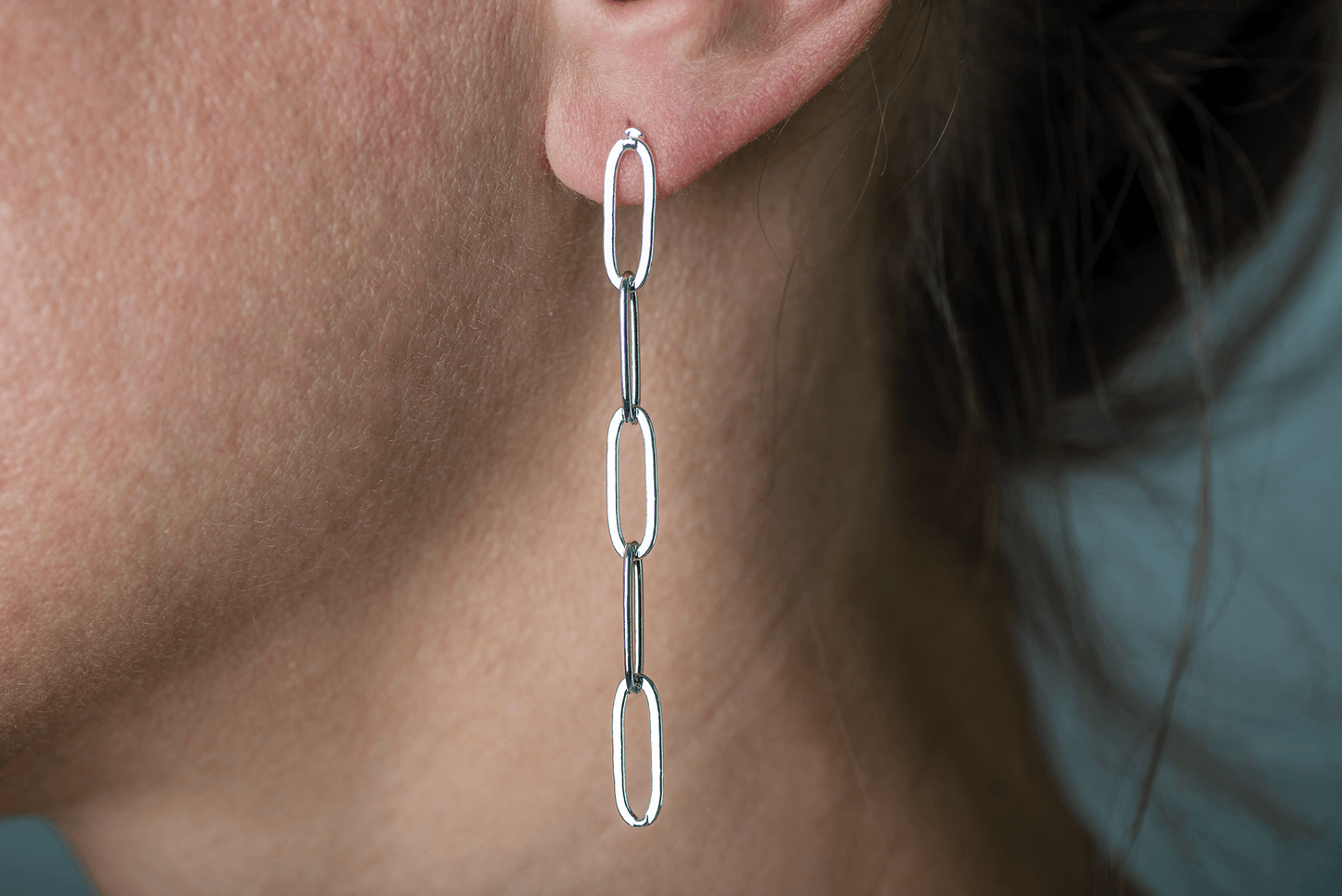 14mm x 5mm Paperclip Chain Earring w/ Earnut included - Made of plated brass - Sold individually - KE-28