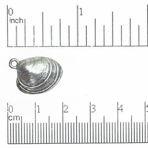 18mm x 12mm Gold or Pewter Clam Shell Charm - CBS2738