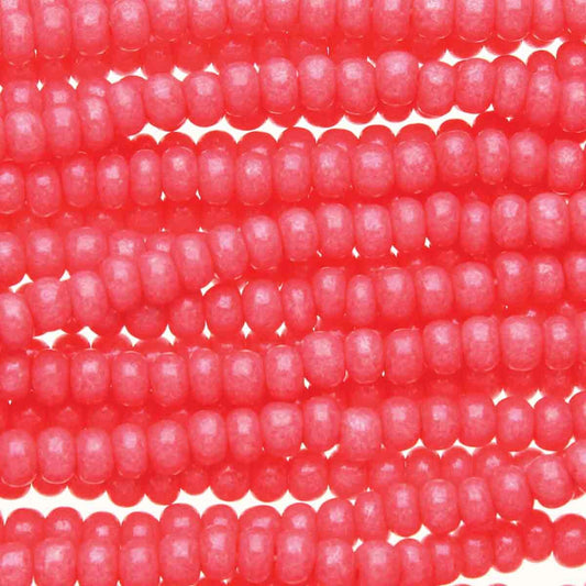 Czech Terra Pink Dyed Strand 11/o