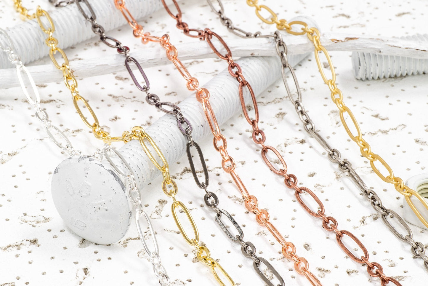 17.7mm x 6mm Paperclip Cable Chain Sold by The Foot - CH 821