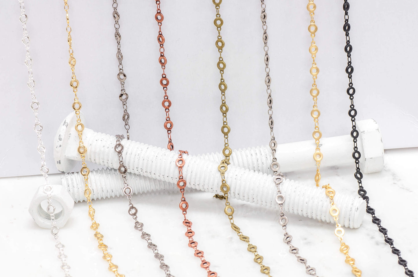 4.5mm Flat O-Link Specialty Chain Sold by The Foot - CH 884