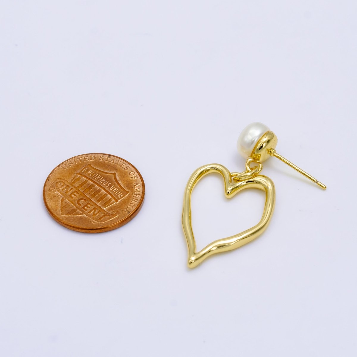 Gold Pearl Geometric Open Heart Minimalist Stud Earrings | AB-062