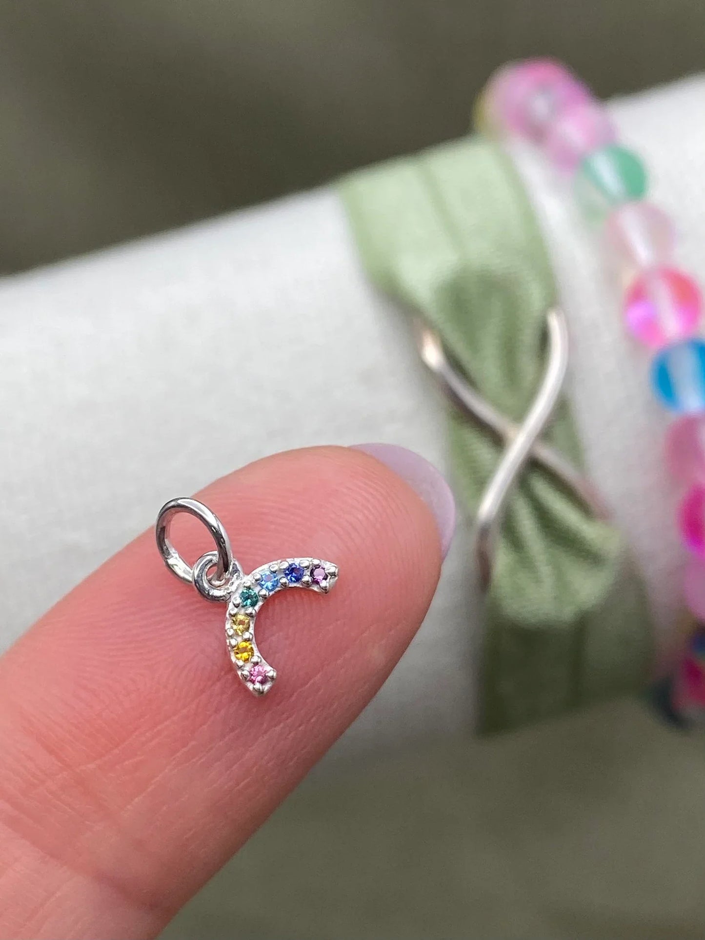 Rainbow Charm - F23