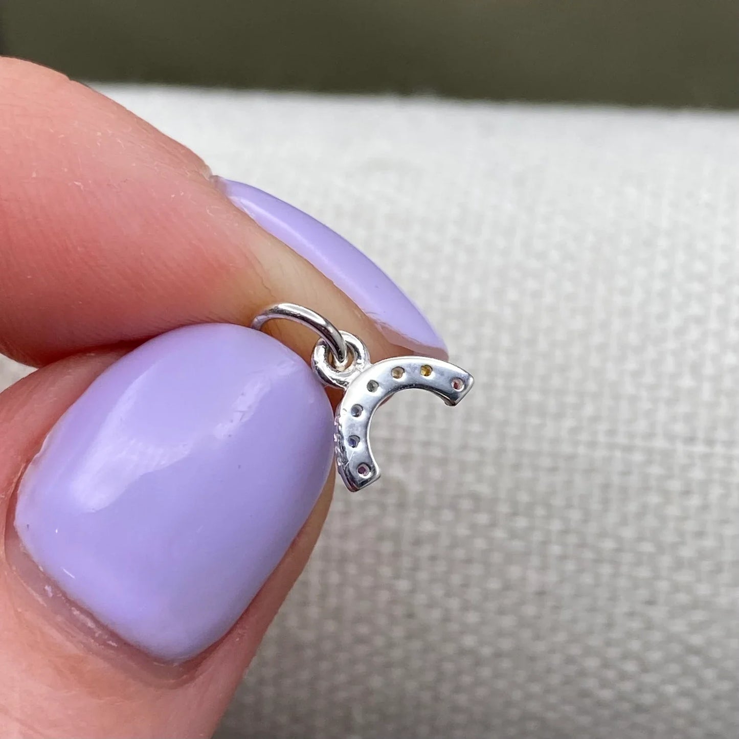 Rainbow Charm - F23