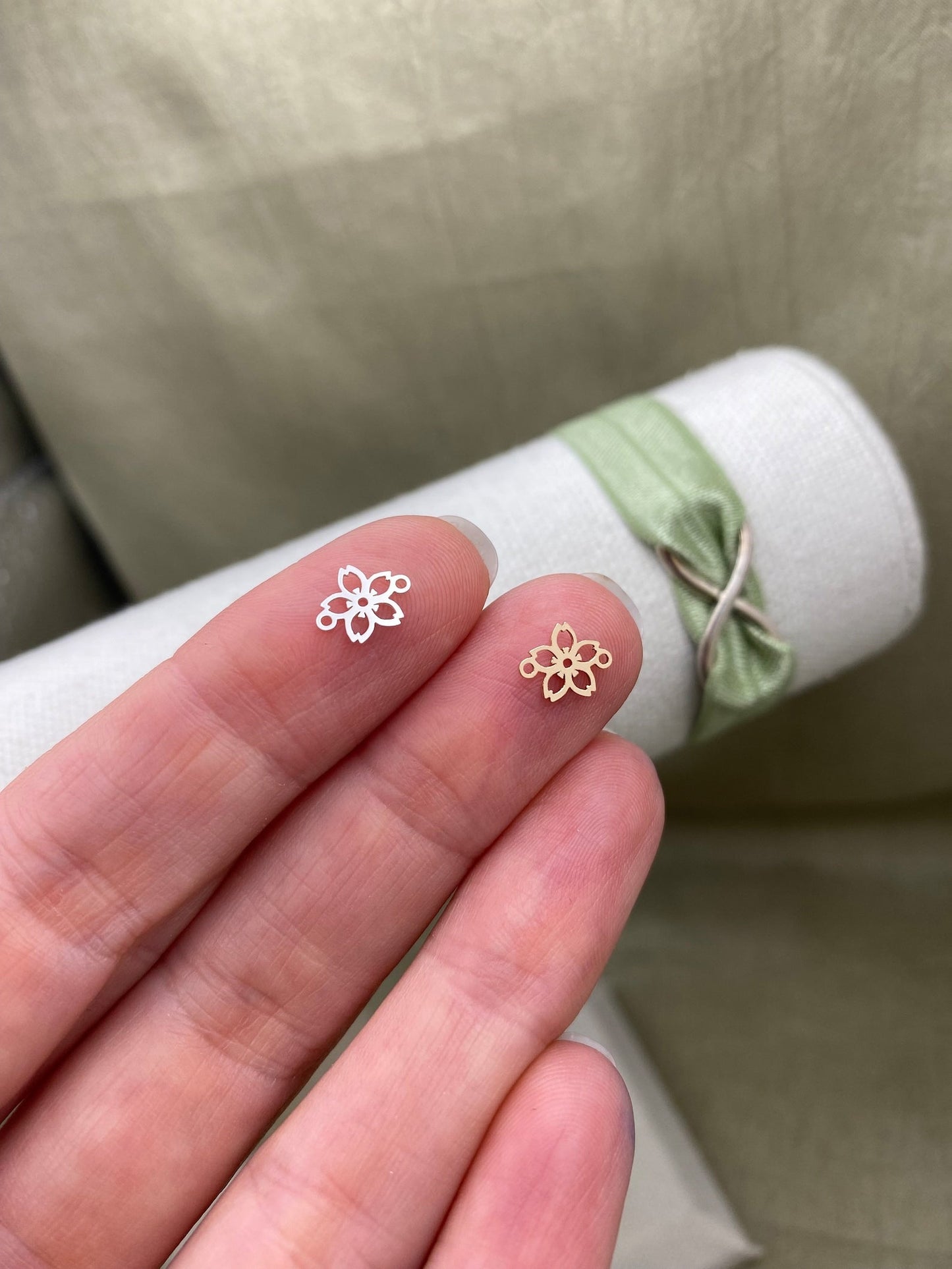Cherry Blossom Connector - 2 Pack - L6
