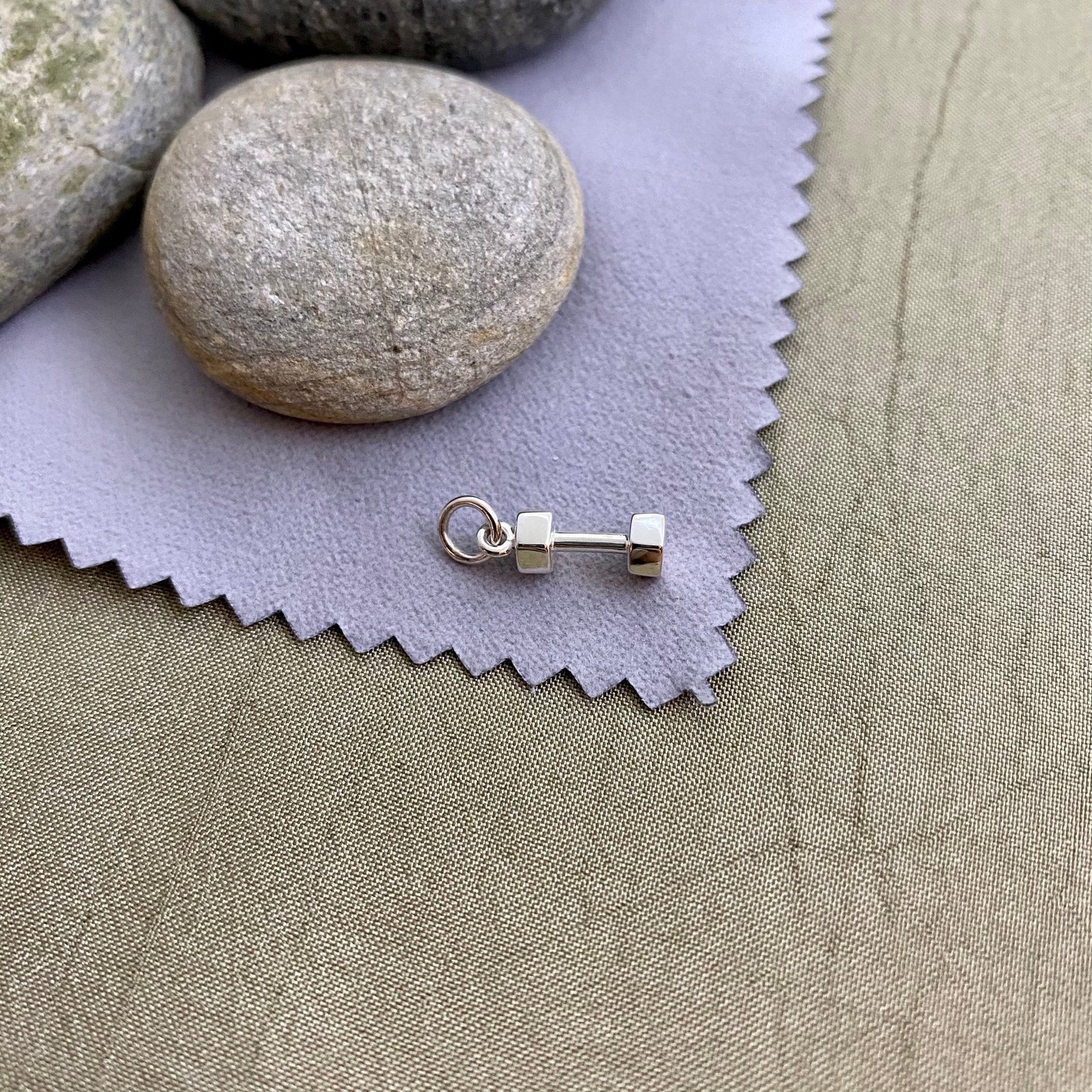 Dumbbell Charm - F19