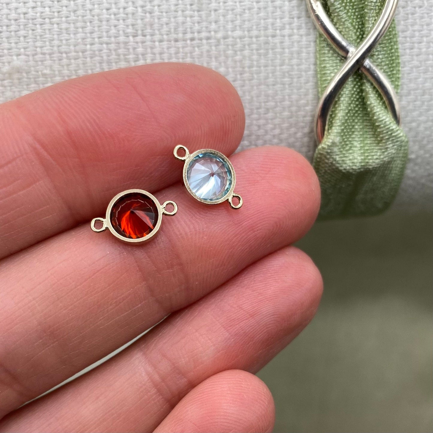 Luxe 6mm Birthstone Connectors - Gold Filled - 3 Pack/12 Pack - B45G - Luxe Colors