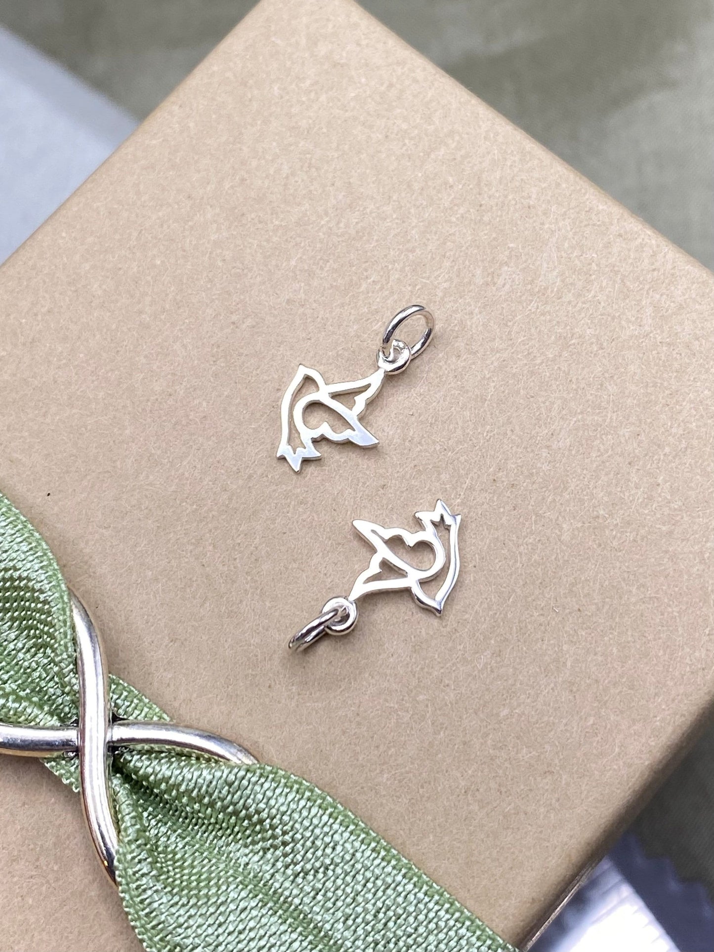 Dove Charms - 2 pack - F22