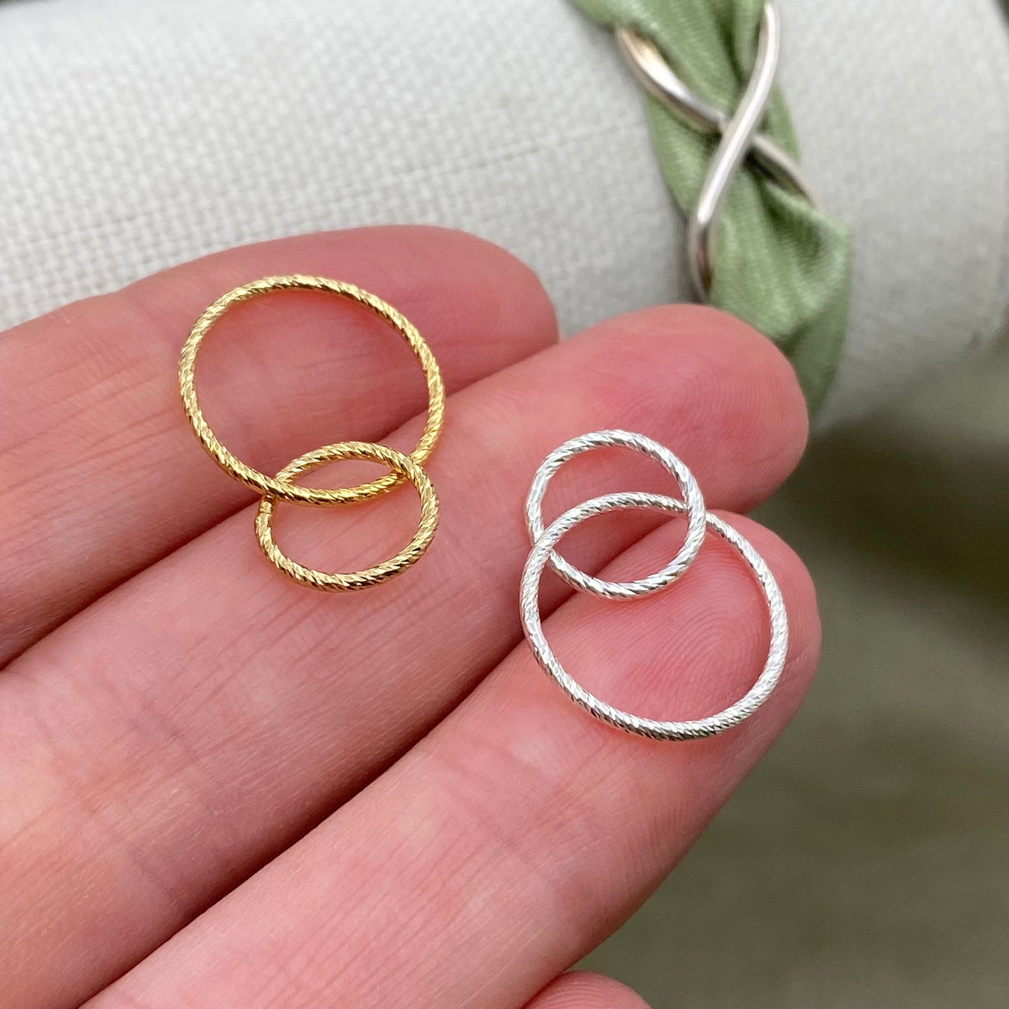 Interlocking Rings Connector 15mm x 10mm - 2 Pack - F8