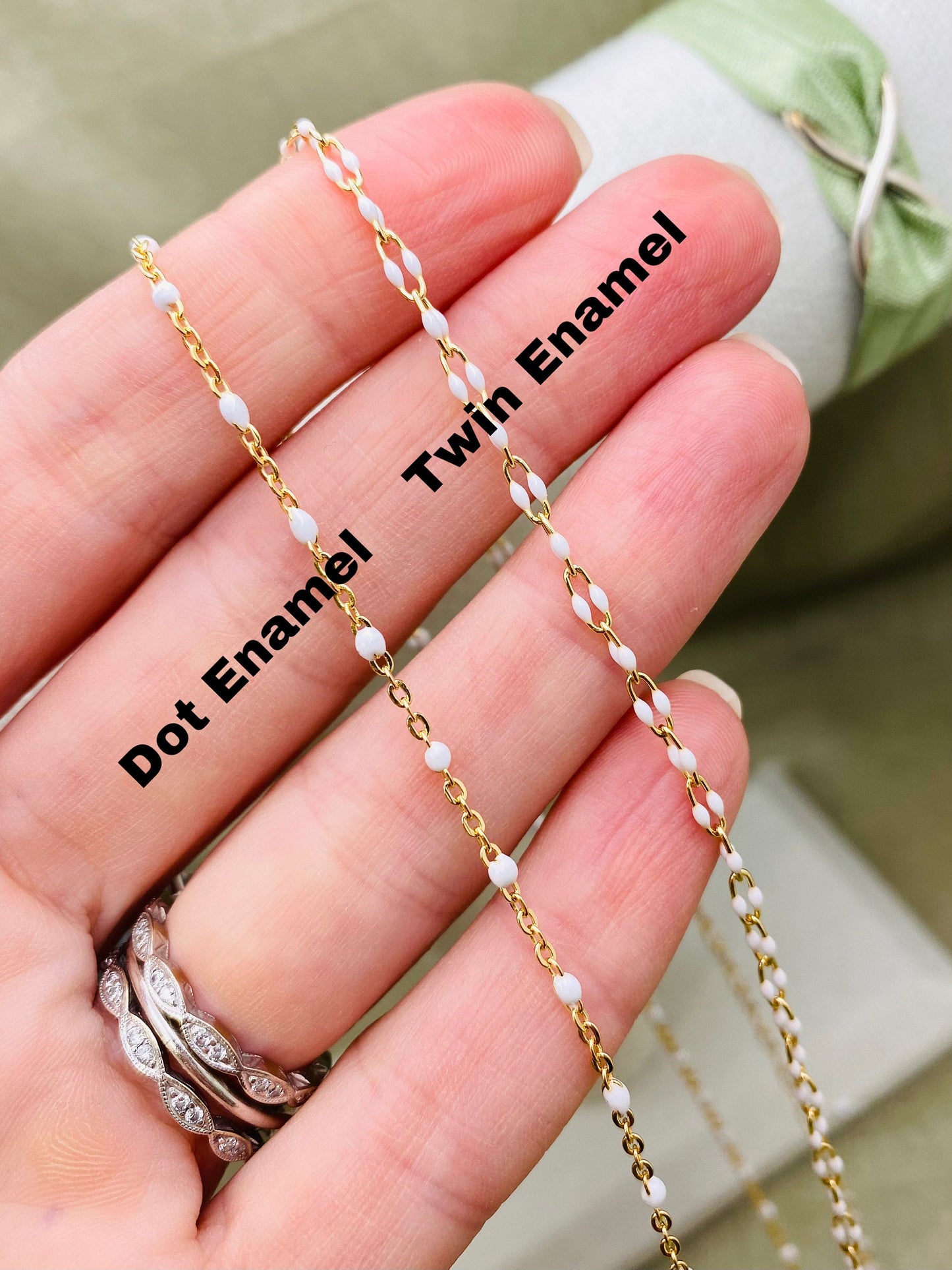 Cupcake Enamel Chain - Dot Cable E22