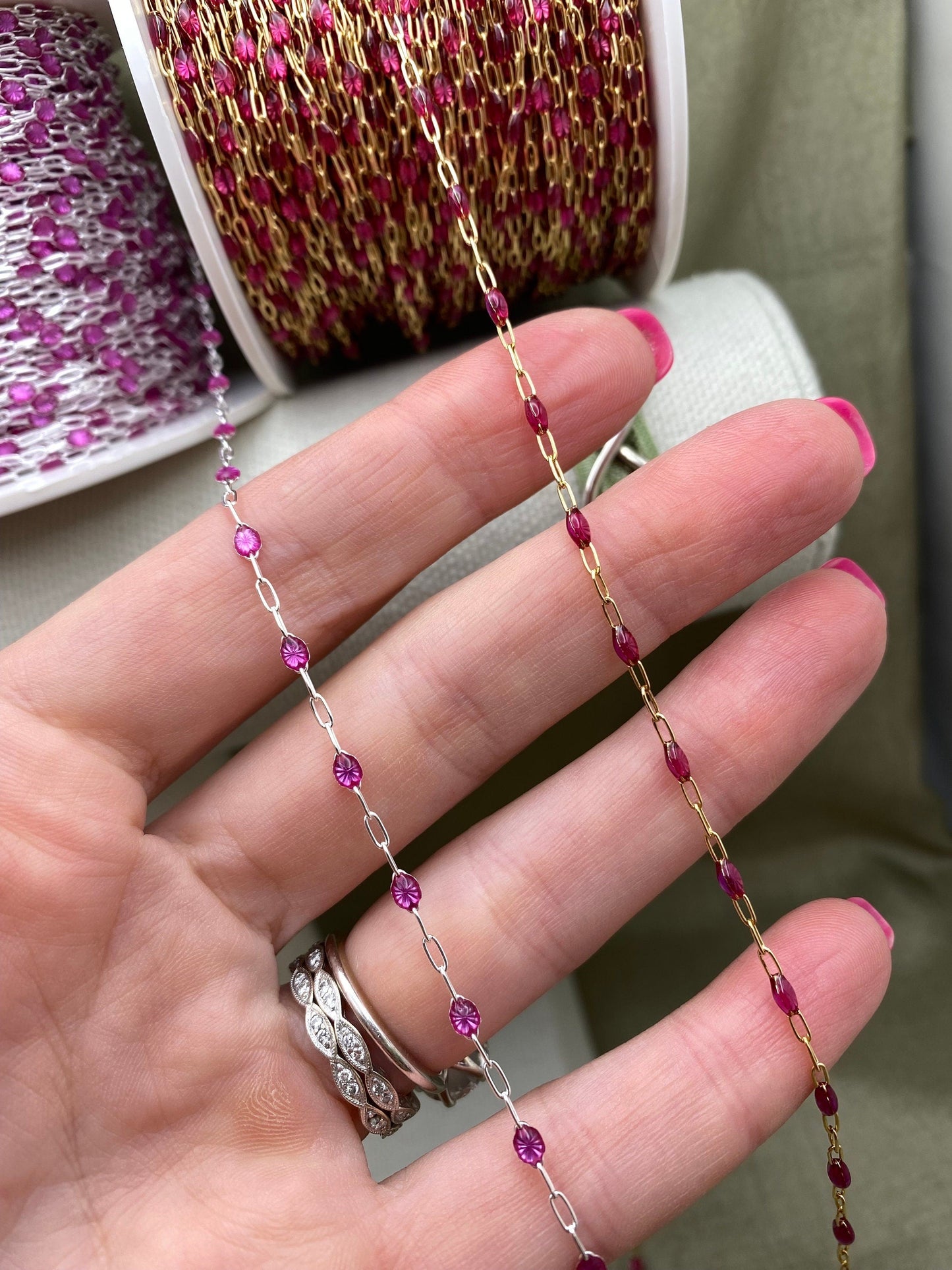 Fuchsia Enamel Chain - Sunburst - E14