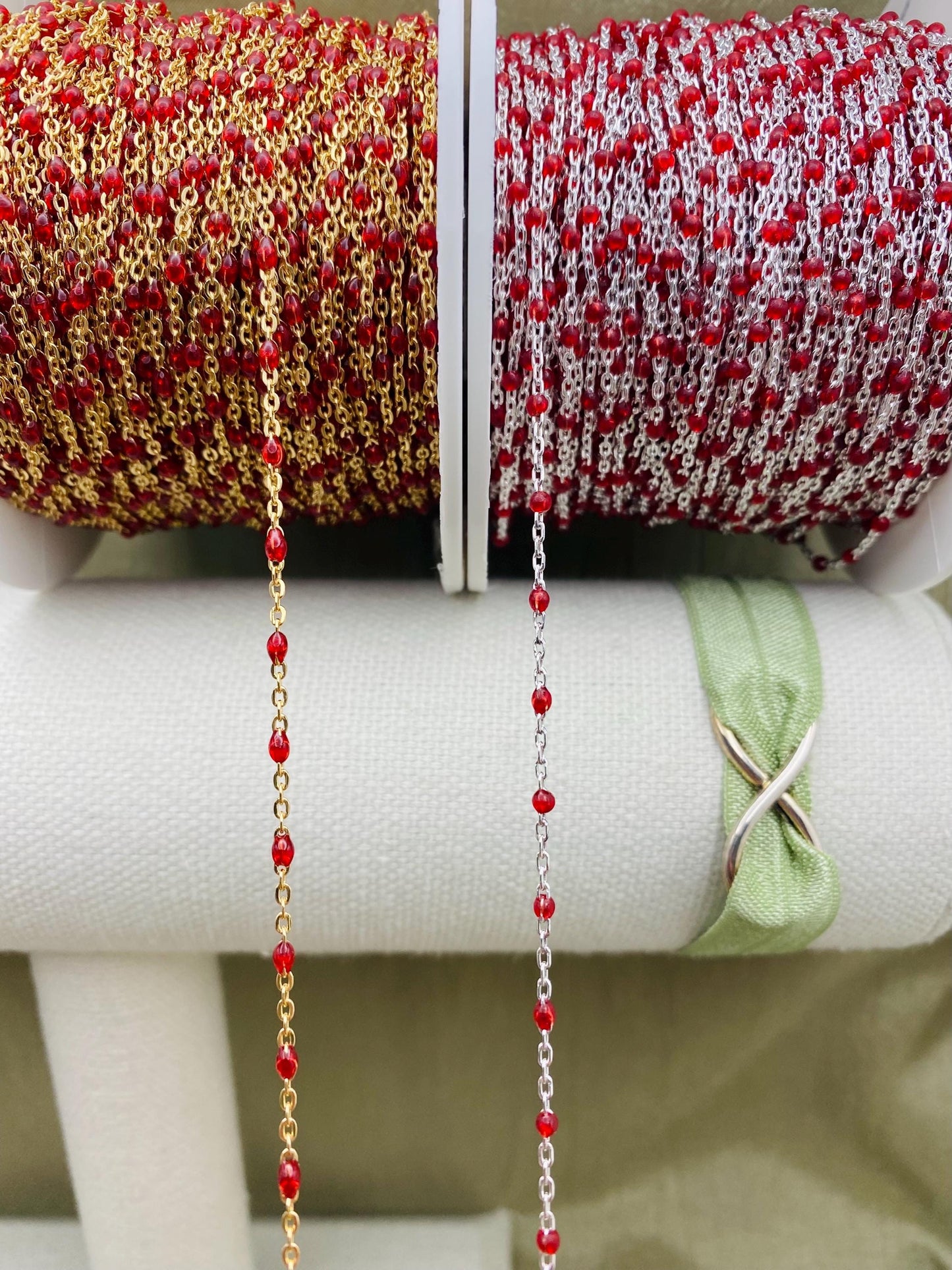 Red Enamel Chain - Dot Cable - E6