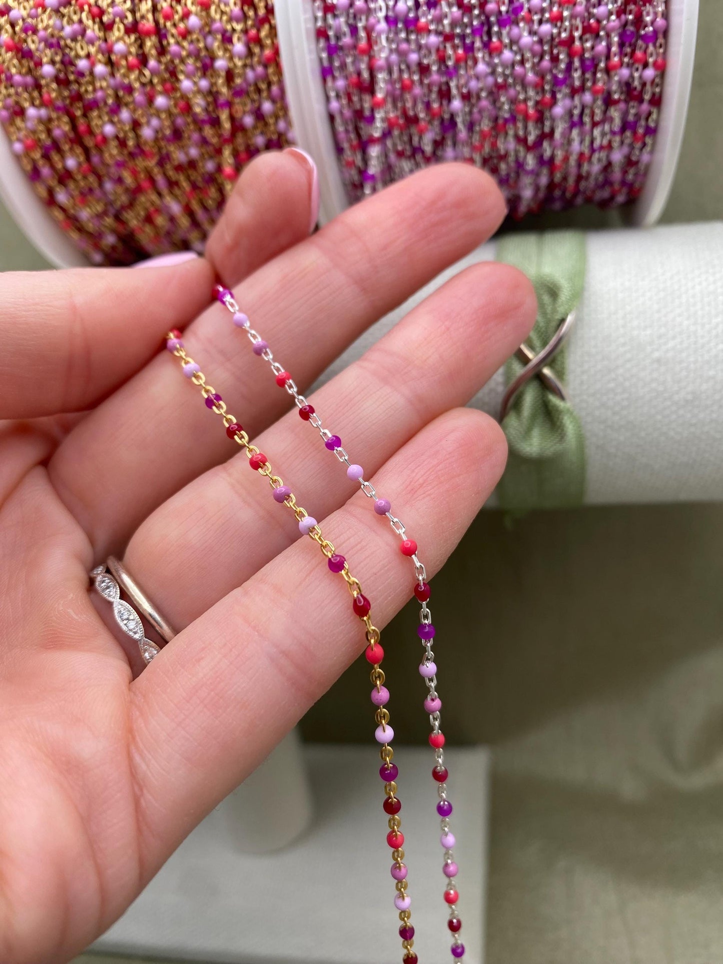 Cupcake Enamel Chain - Dot Cable E22
